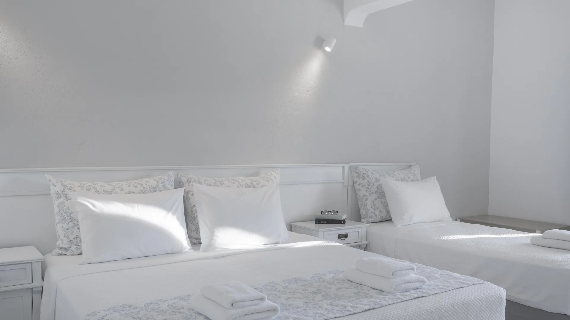 Отель Mykonos Essence Adults Only Орнос 4*,